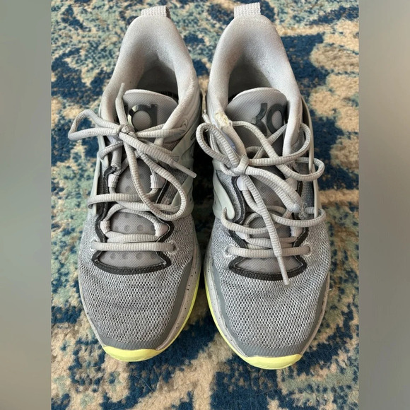 KD7 Wolf Grey Nikes - Picture 2 of 10